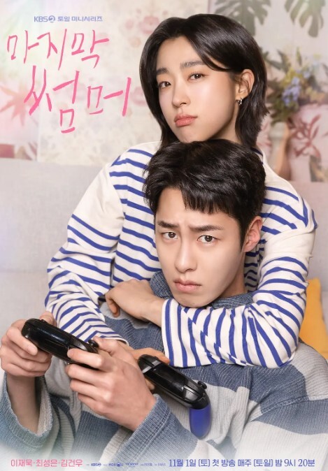 三月最新流出美女如云的艺校蓝门前后景偷拍第3期憋了很久的花裙老师尿的很猛 (1) - 皮皮虾